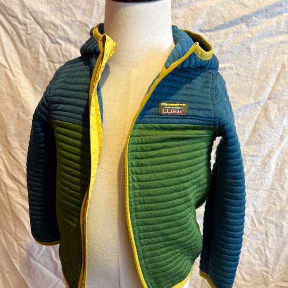 LL Bean kids airlight full-zip hoodie 3T, jacket - Picture 3 of 10